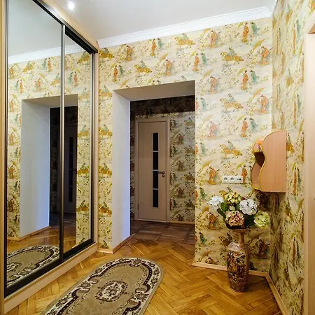 Apartament Nezavisomosti 44 Mińsk