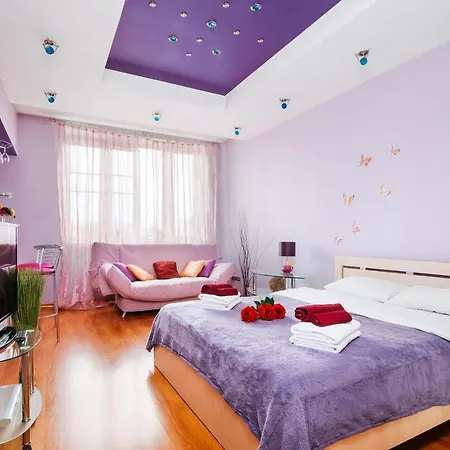 Nezavisomosti 44 Apartament