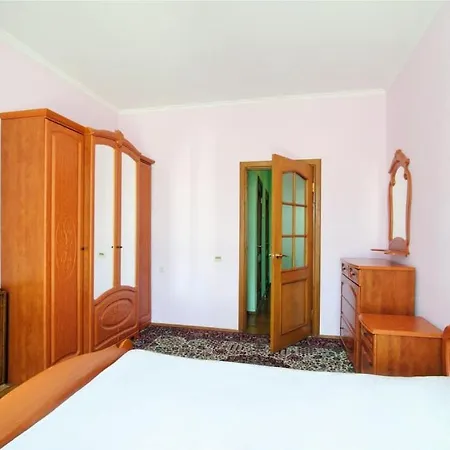 Apartament Nezavisomosti 44