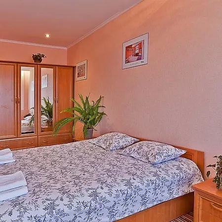 Apartment Apartments Nezavisomosti 44 *